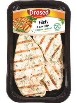 Chicken fillets baked with herbs